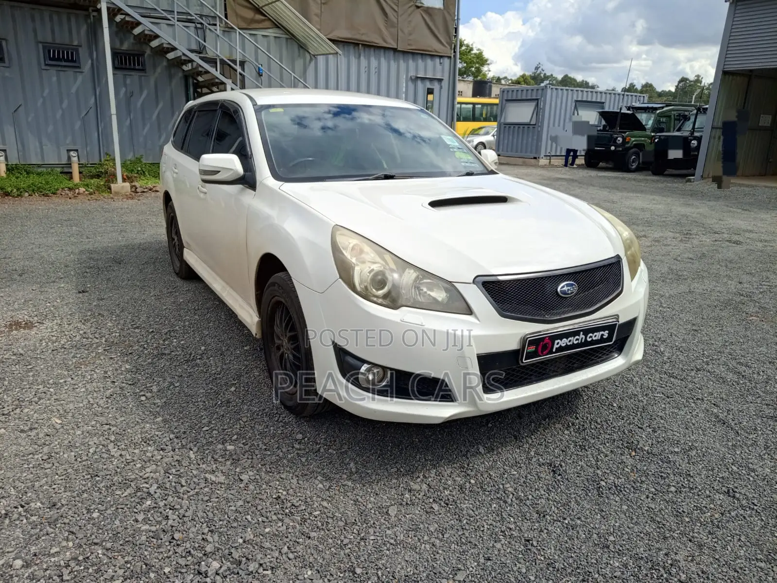 Subaru Legacy 2.5 2009 White