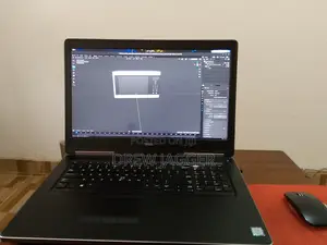 Laptop Dell Precision 7710 16GB Intel Core I7 SSD 512GB