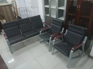 Mahogany Armrest 5 Seater Waiting Sofa