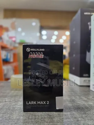 Hollyland Lark Max 2 Wireless Lavalier Microphone System Combo
