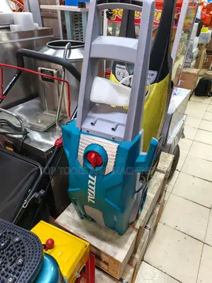 Brand New Total 2000 Watts 160 Bar Electric Carwash Machine