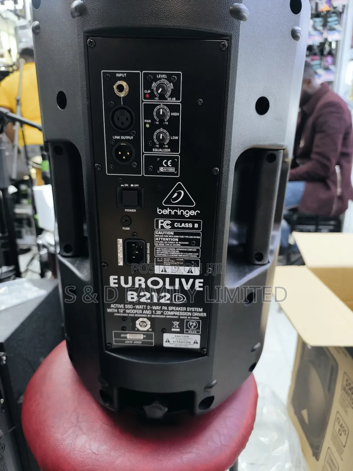 Behringer Eurolive B212d Active Speaker