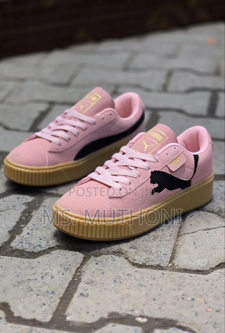 Puma Unisex Suede Platform Sneaker