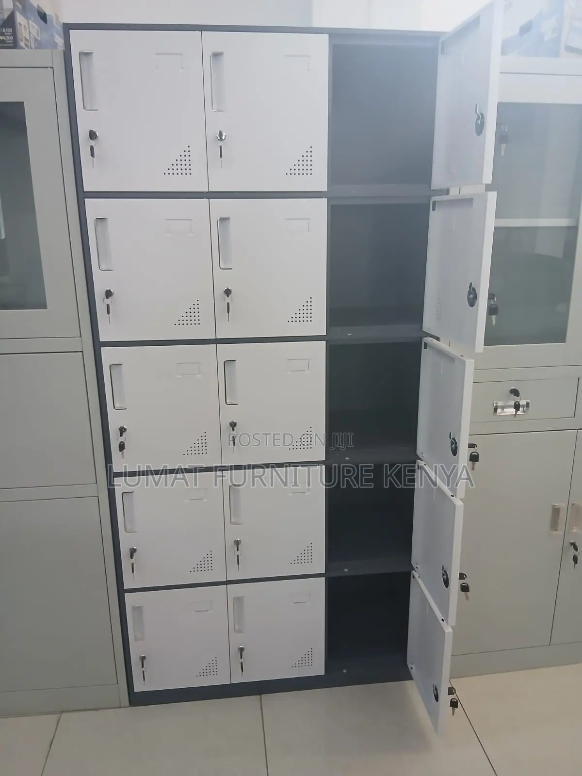 15-Locker Metallic Cabinet – Secure, Spacious Heavy-Duty Storage