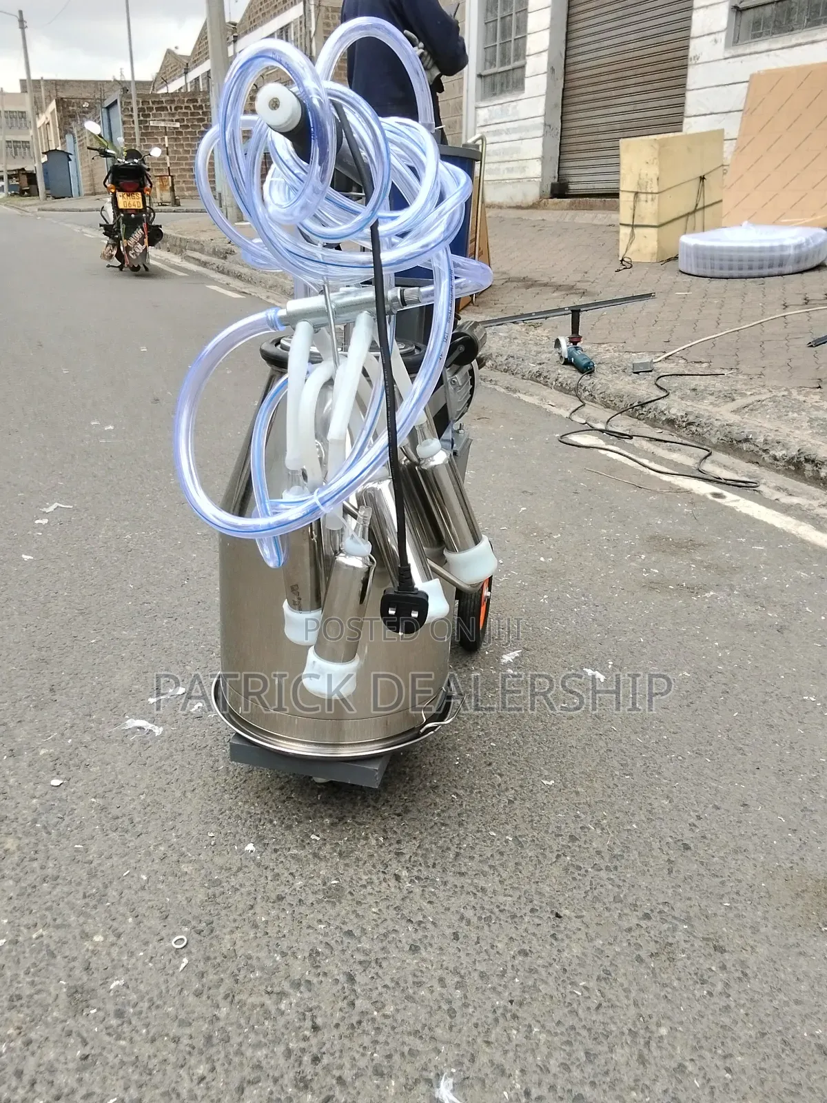 Electric Single Bucket Milking Machine