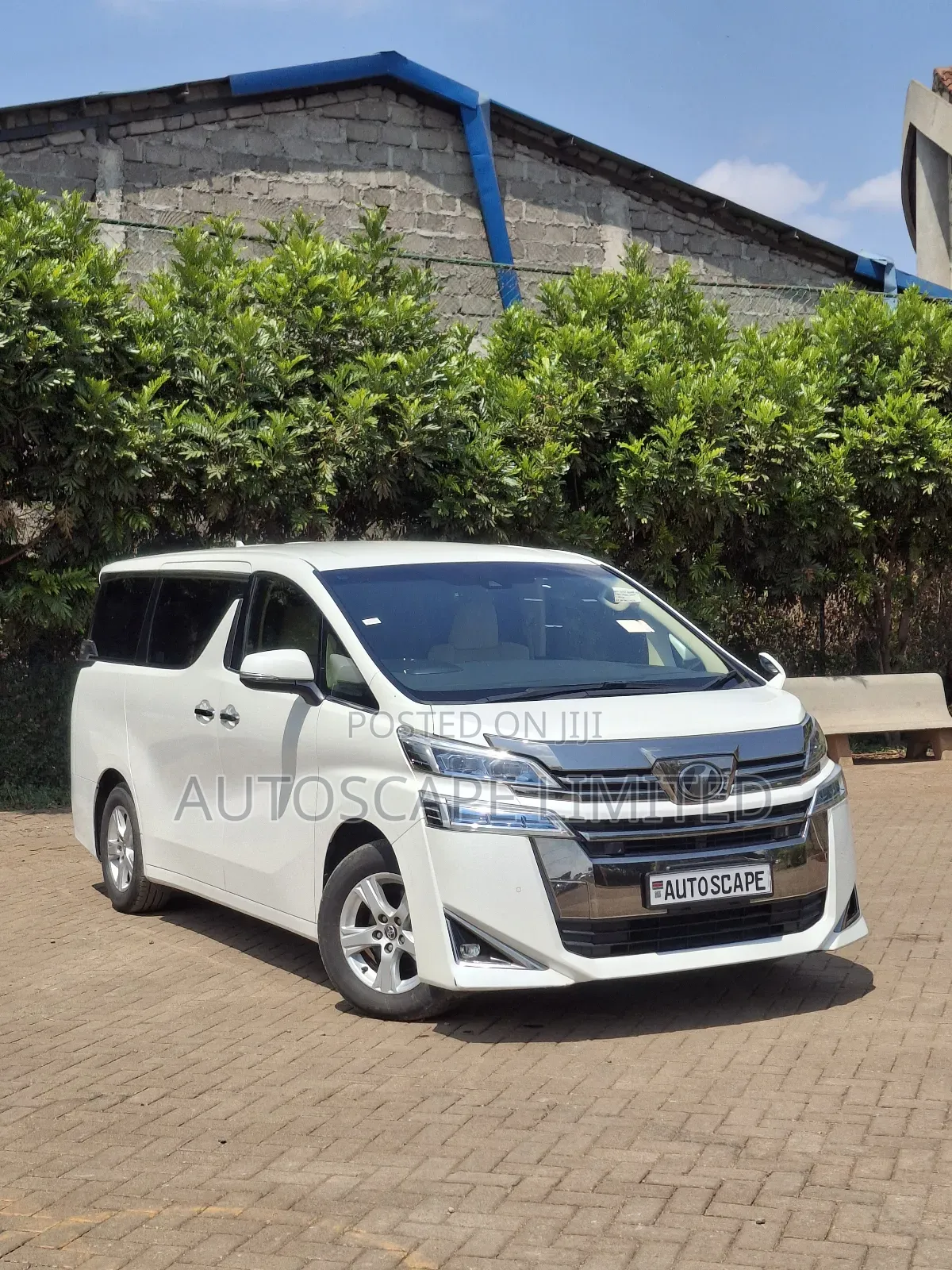 Toyota Vellfire 2018 White