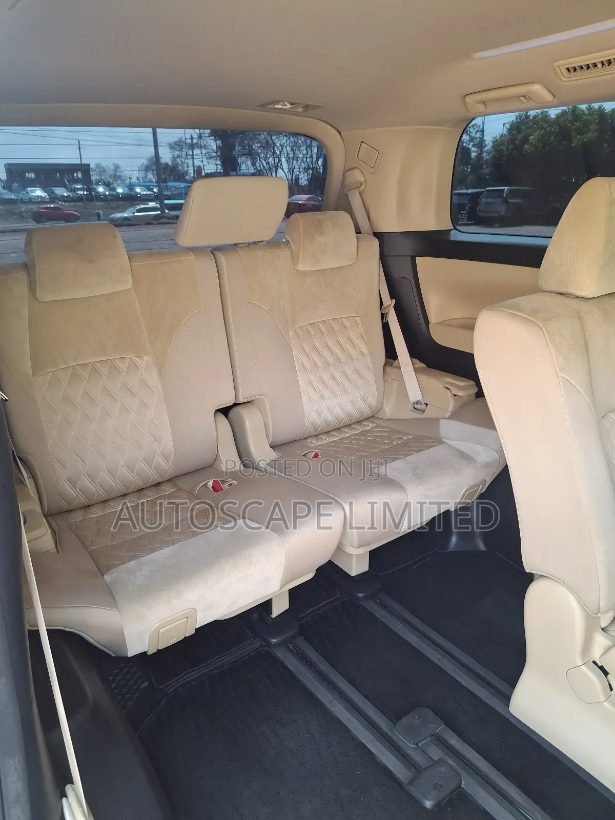 Toyota Vellfire 2018 White