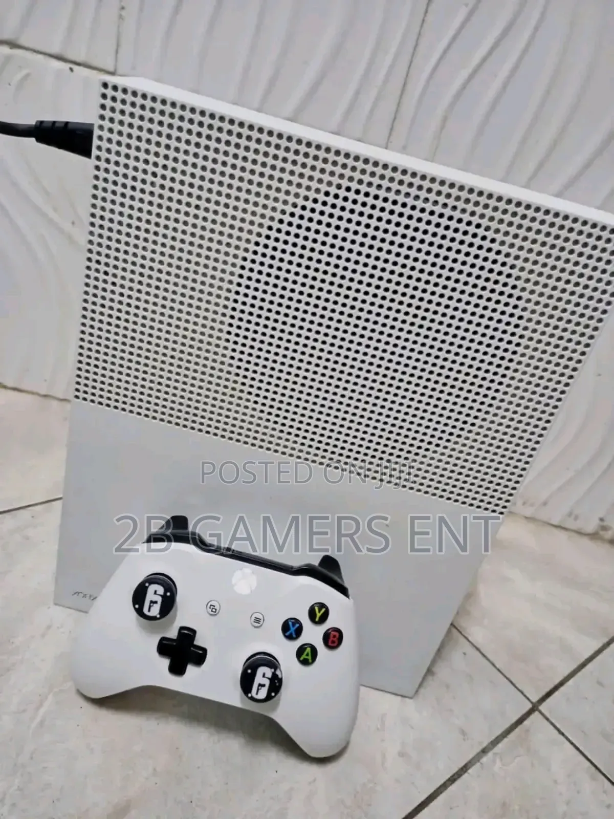 Clean Xbox One S Console
