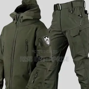 Tactical Army Green Outdoor Soft Shell Waterproof Suit