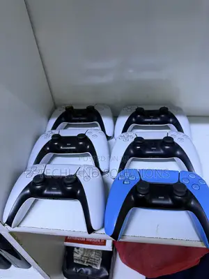 Gently Used Sony Ps5 Controllers/ Ps5 Pads