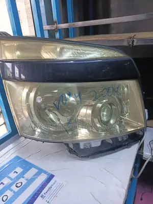 Headlights Voxy 2008