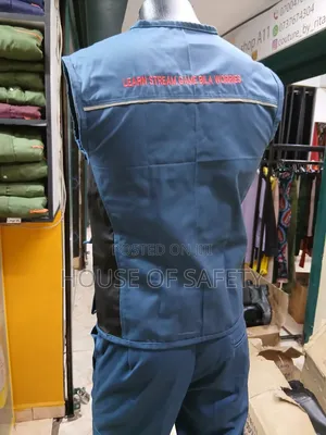 Working Sleeveless Jackets
