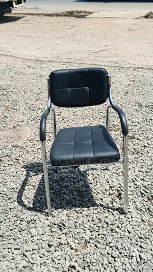 Metal Frame Visitors Chair