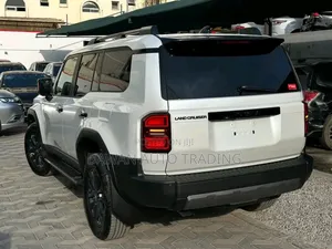Toyota Land Cruiser Prado 2.8 2024 White