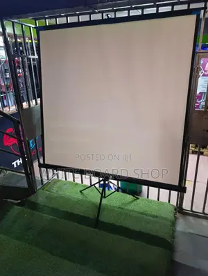 Pull Projection Screen for Sale 200cm X 200cm (78 Inch X 78 Inch)