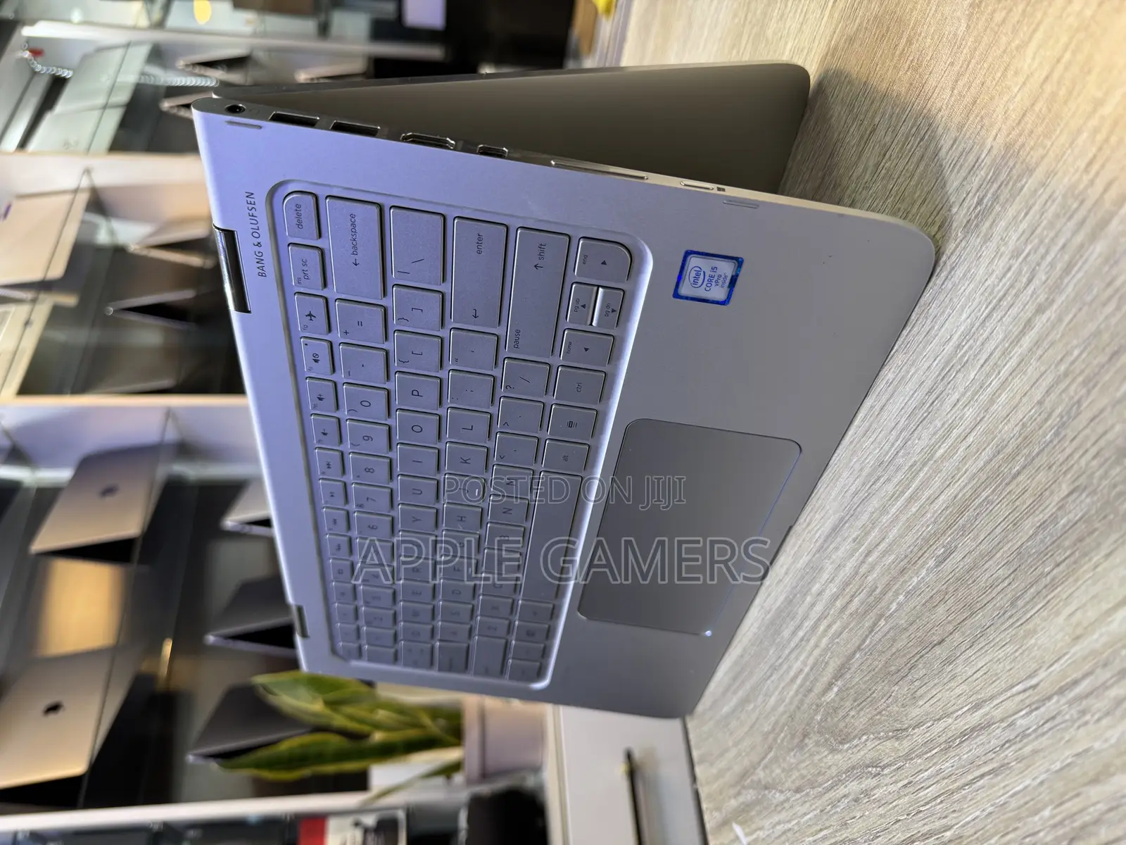 Laptop HP Spectra 13 8GB Intel Core I5 SSD 256GB