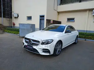 Mercedes-Benz E200 2018 White