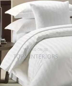 Binded 6x6 Striped White Duvet Sets