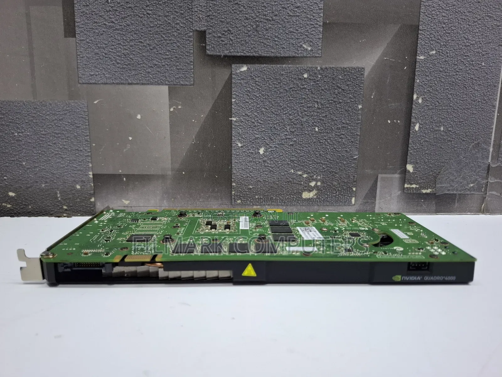 Quadro 4000 2gb 256-bit Gddr5 Graphics Card Pci Express