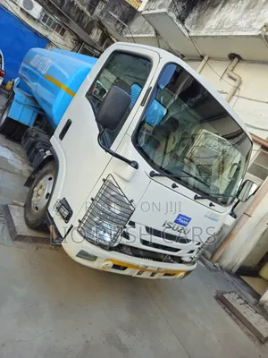 Isuzu Water Tank