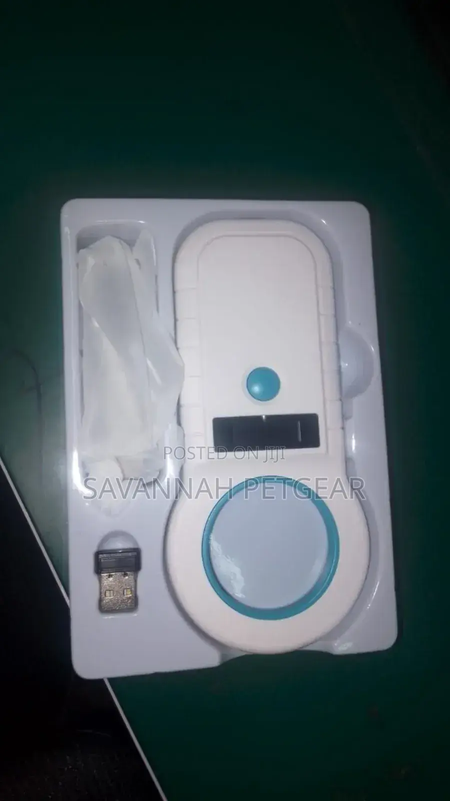 Pet Microchip Scanner Used to Scan/Read Microchips Implanted in Pets