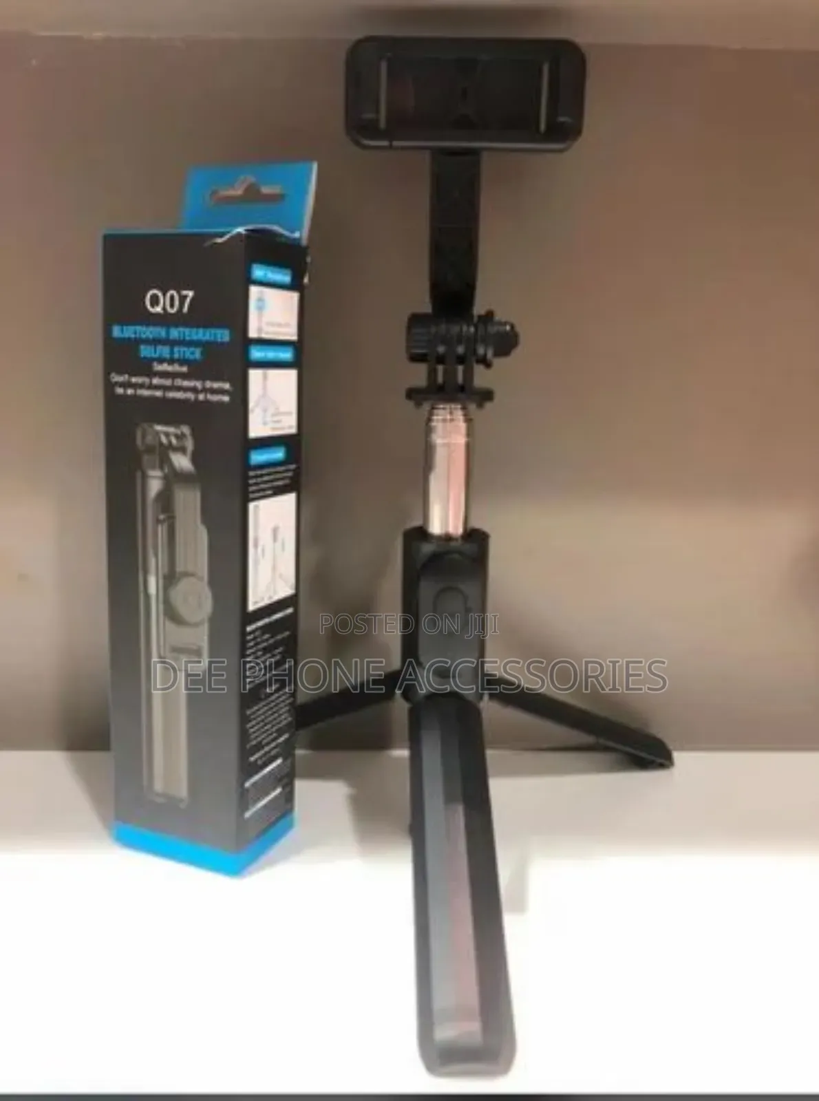 Q07 Bluetooth Integrated Selfie Stick