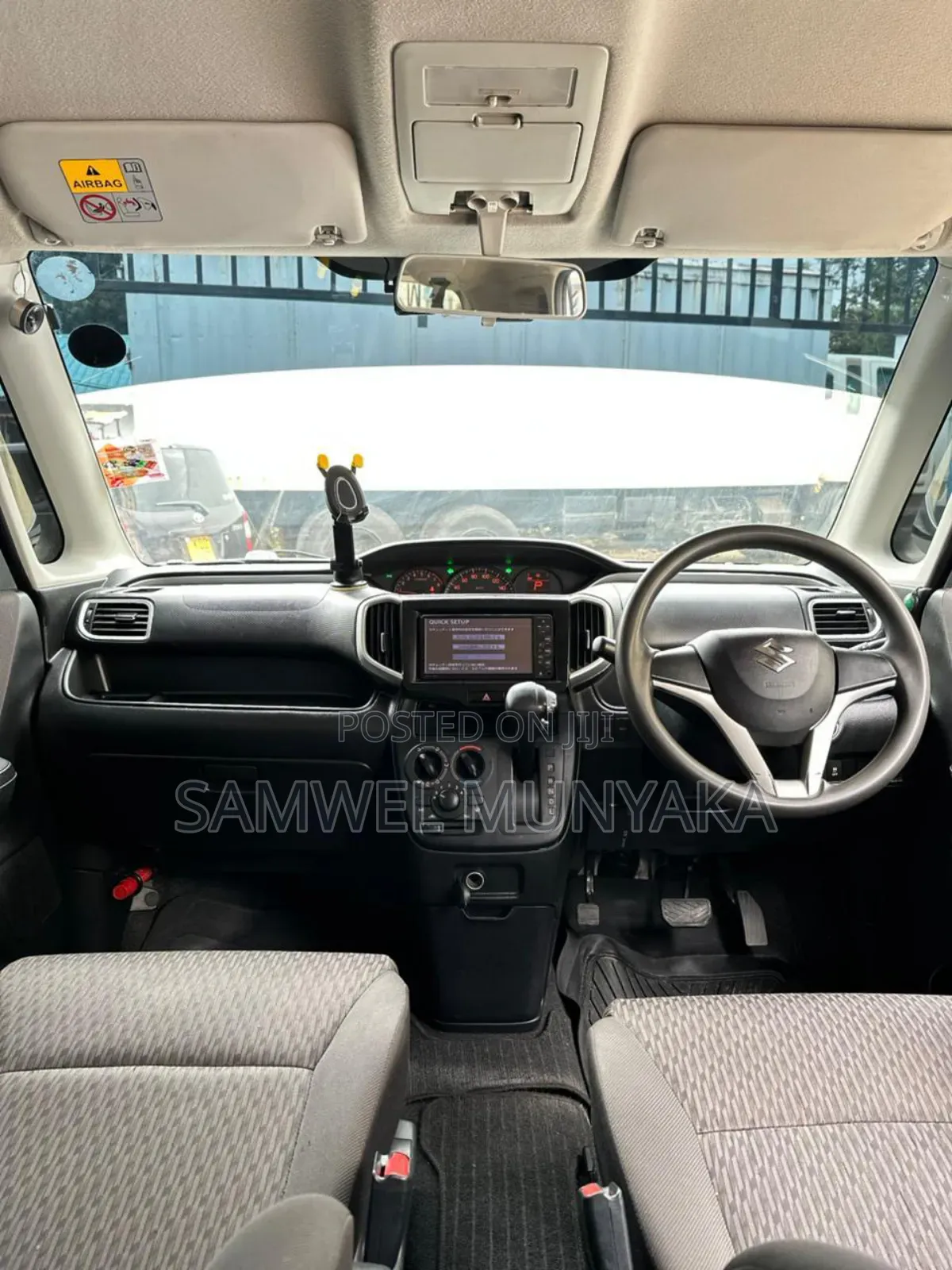 Suzuki Solio 2016 Silver