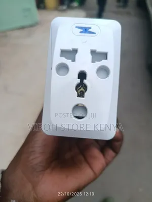 Universal Travel Adapter South Africa Plug in Socket Adapter