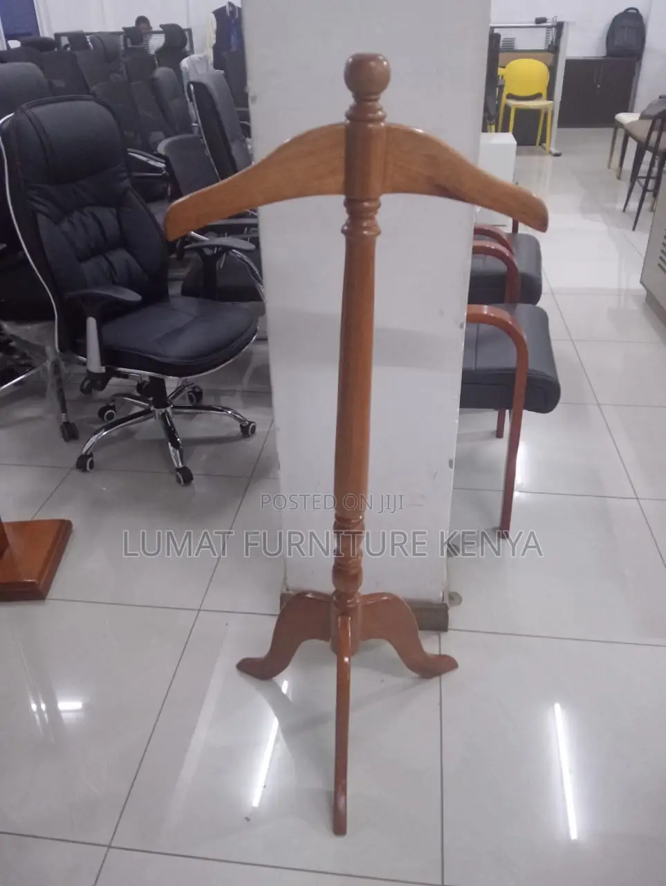Freestanding Coat Holder