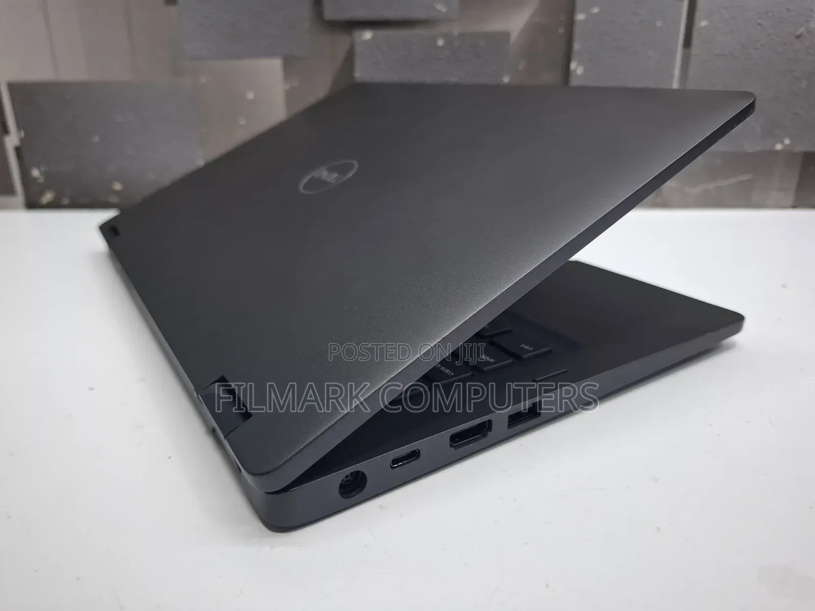 Laptop Dell Latitude 5300 16GB Intel Core i7 SSD 512GB