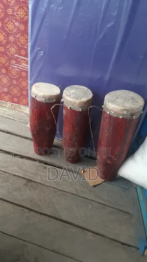 Isukuti Drums