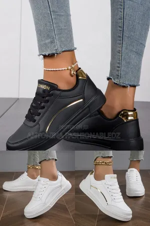 Ladies Comfortable Sneakers