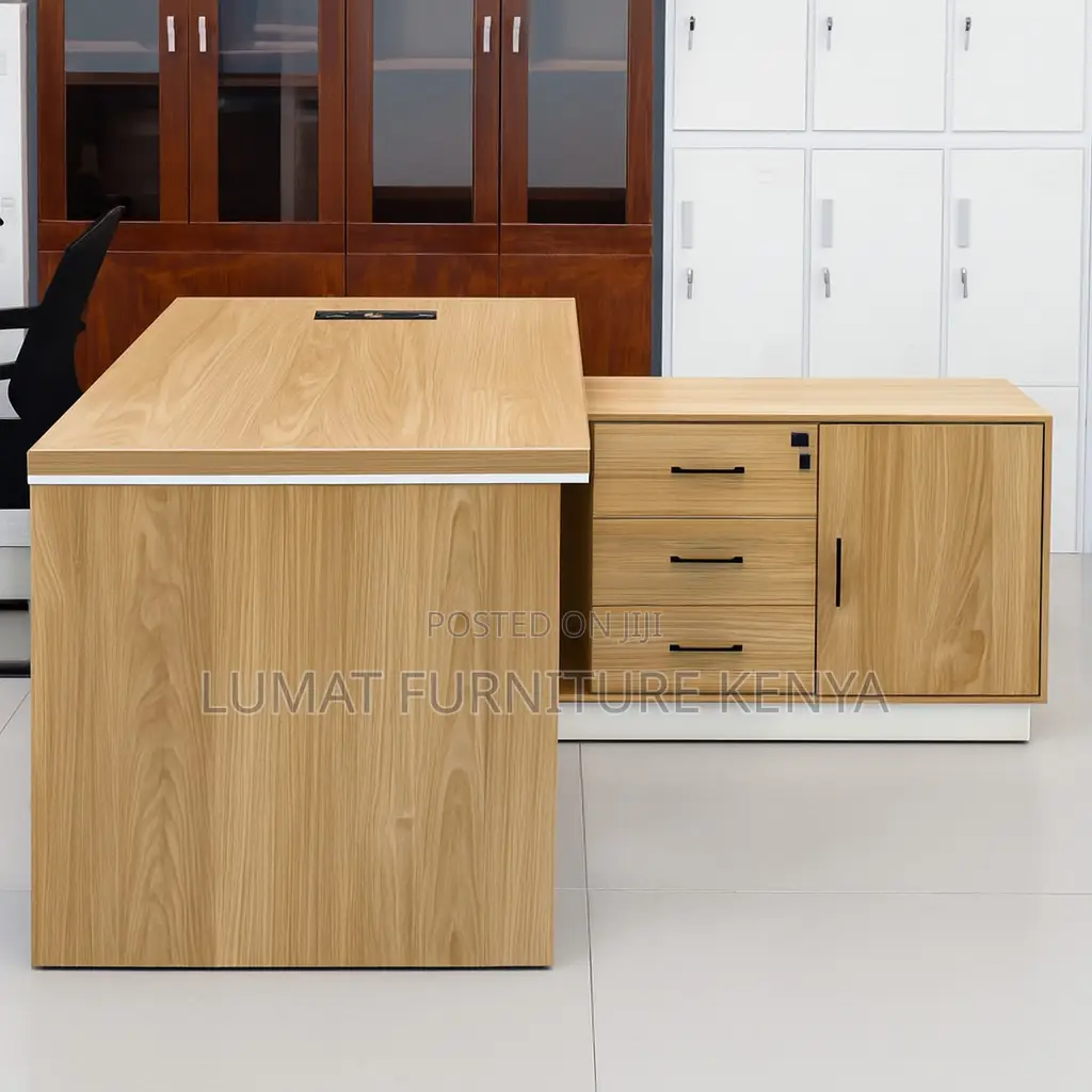 Modern Office Workstation