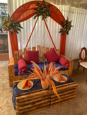 Traditional African Themed Decoration