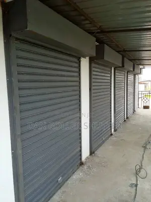 Electric Roller Shutters With Backup Power