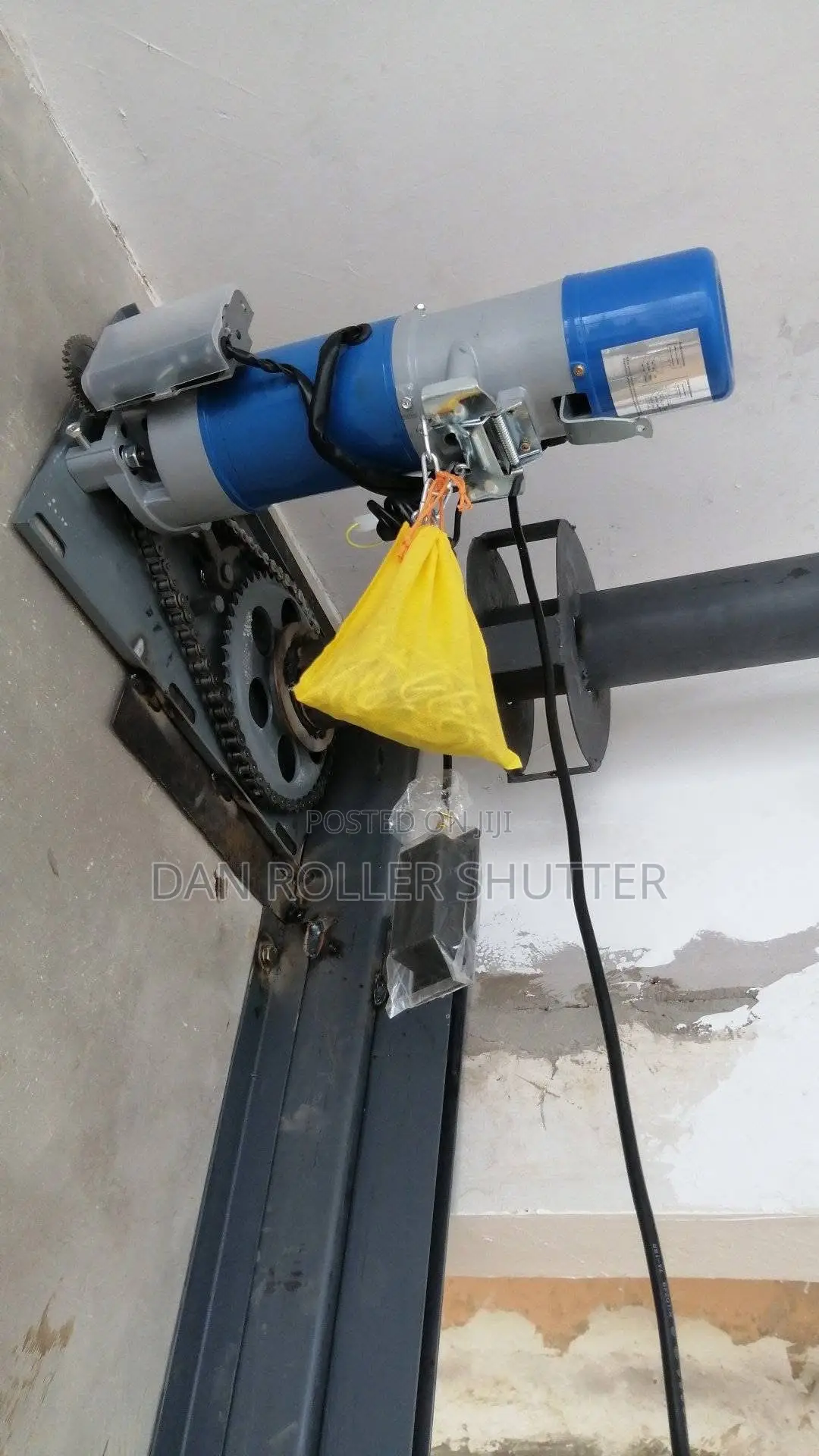 Automatic Garage Roller Doors – Smooth Quiet