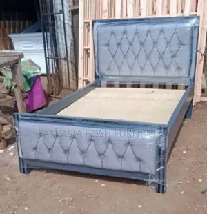 5x6 Grey Button-Tufted Bed - Free Delivery