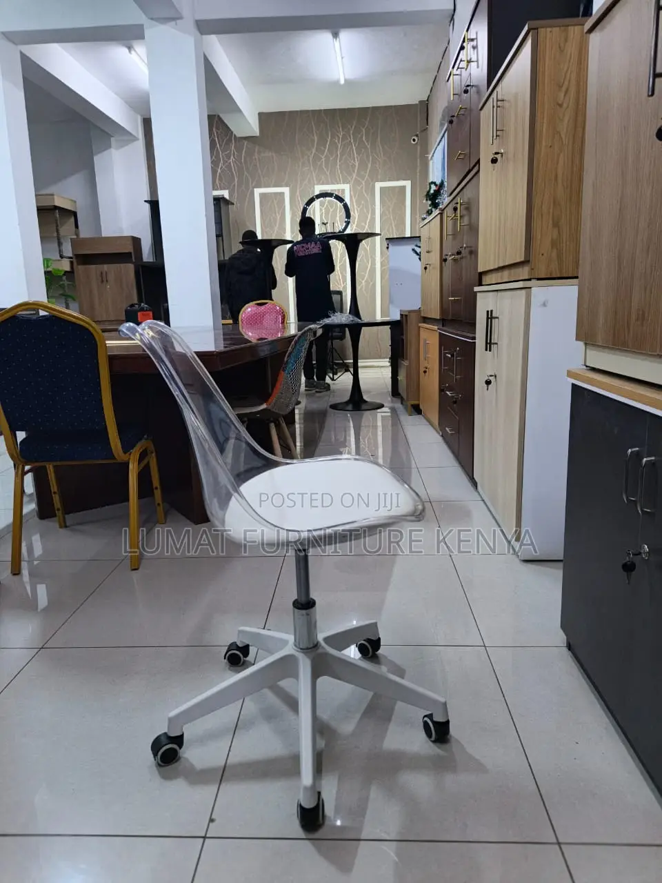 Swivel Adjustable Transparent Eames Chair