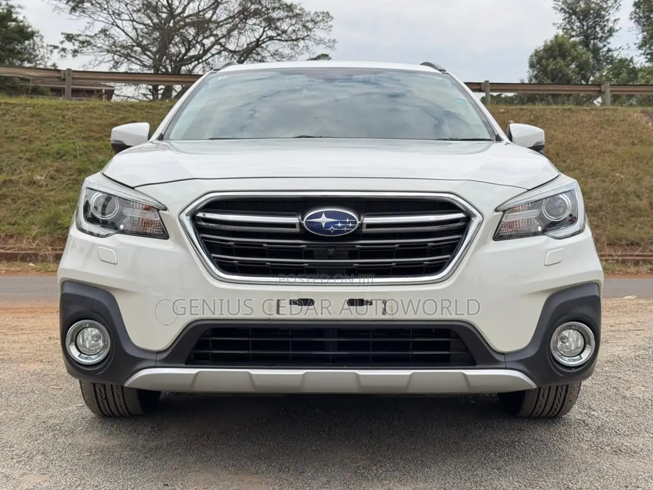 Subaru Outback 2018 White