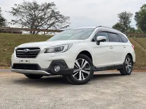 Subaru Outback 2018 White