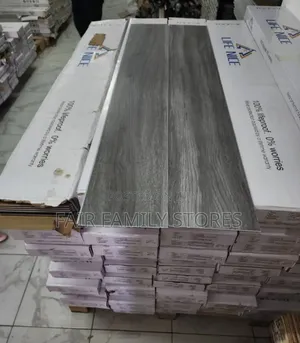 SPC Flooring Tiles
