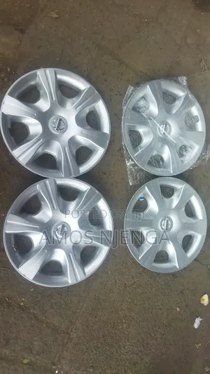 Nissan Size 15 Wheel Caps