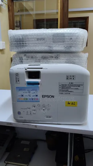  Epson Cb Xo5, 3300 Lumen, Xga Projectors