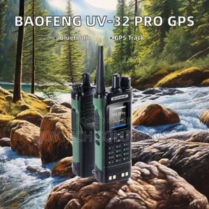 Radio Call Walkie Talkie With a GPS and Compatible With a Blue Tooth.