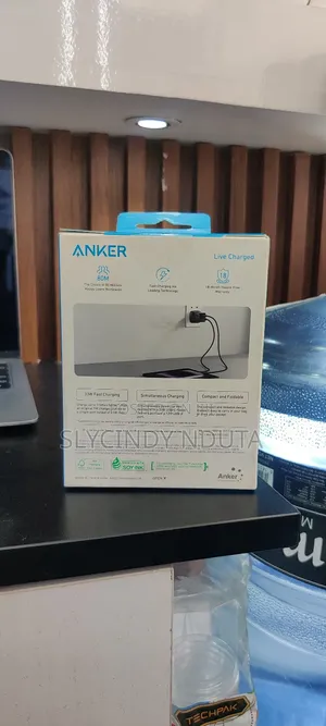 Anker Charger (33w,2 Ports)