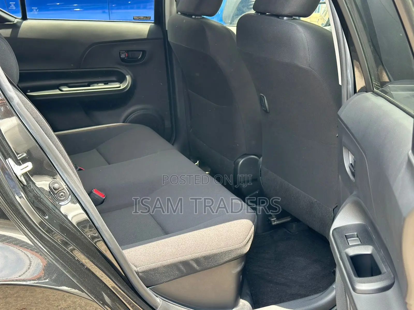 Toyota Aqua 2018 Black