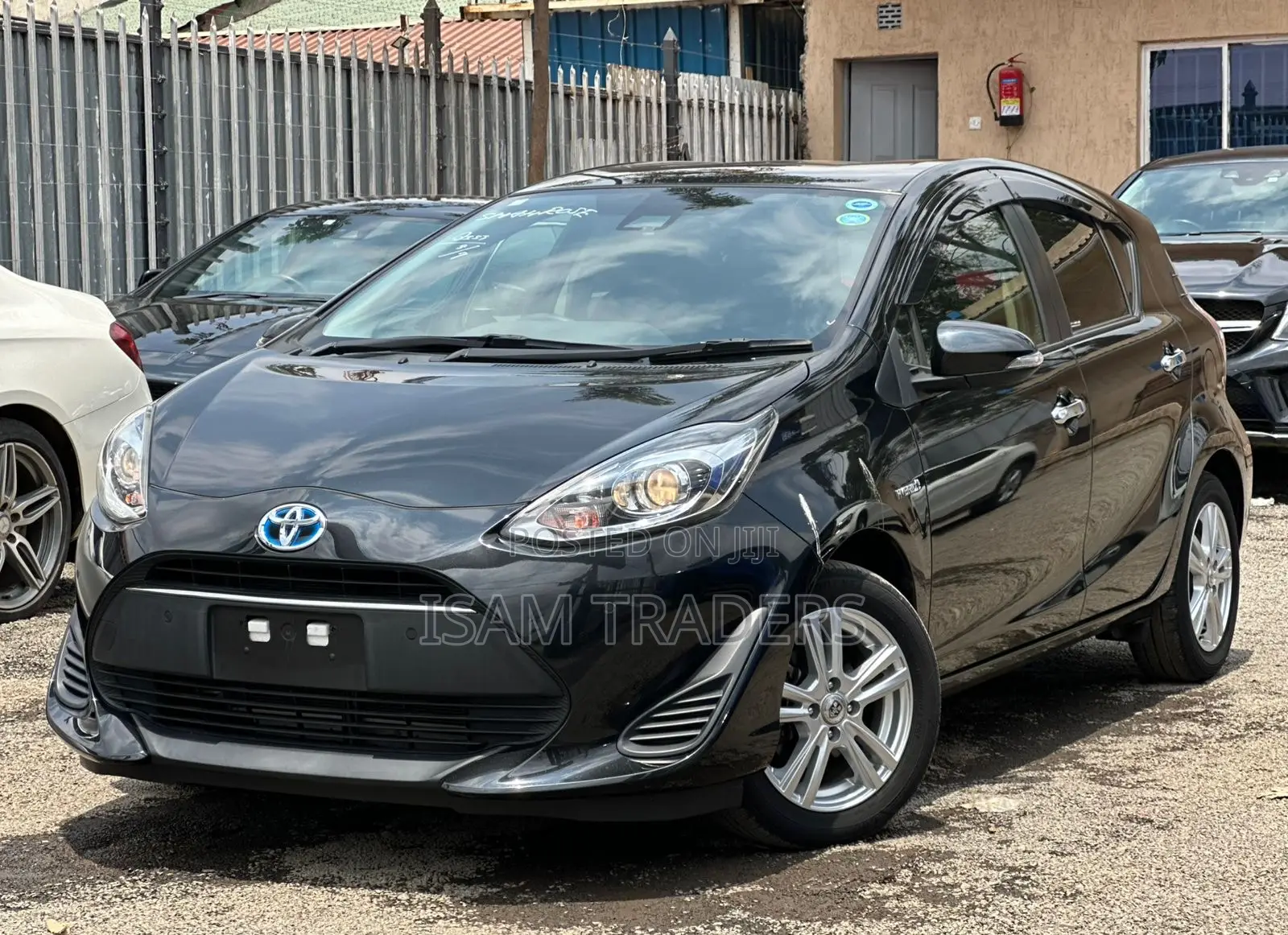 Toyota Aqua 2018 Black