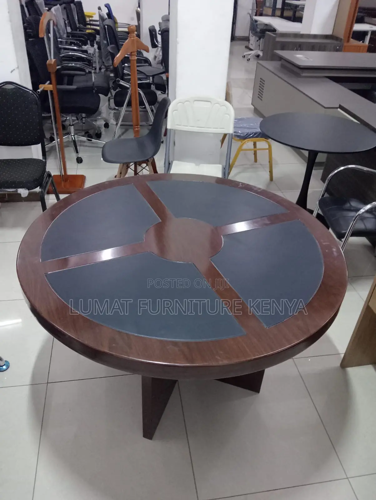 Executive Collaboration Table