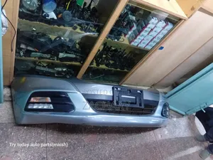 Honda Insight Front Bumper