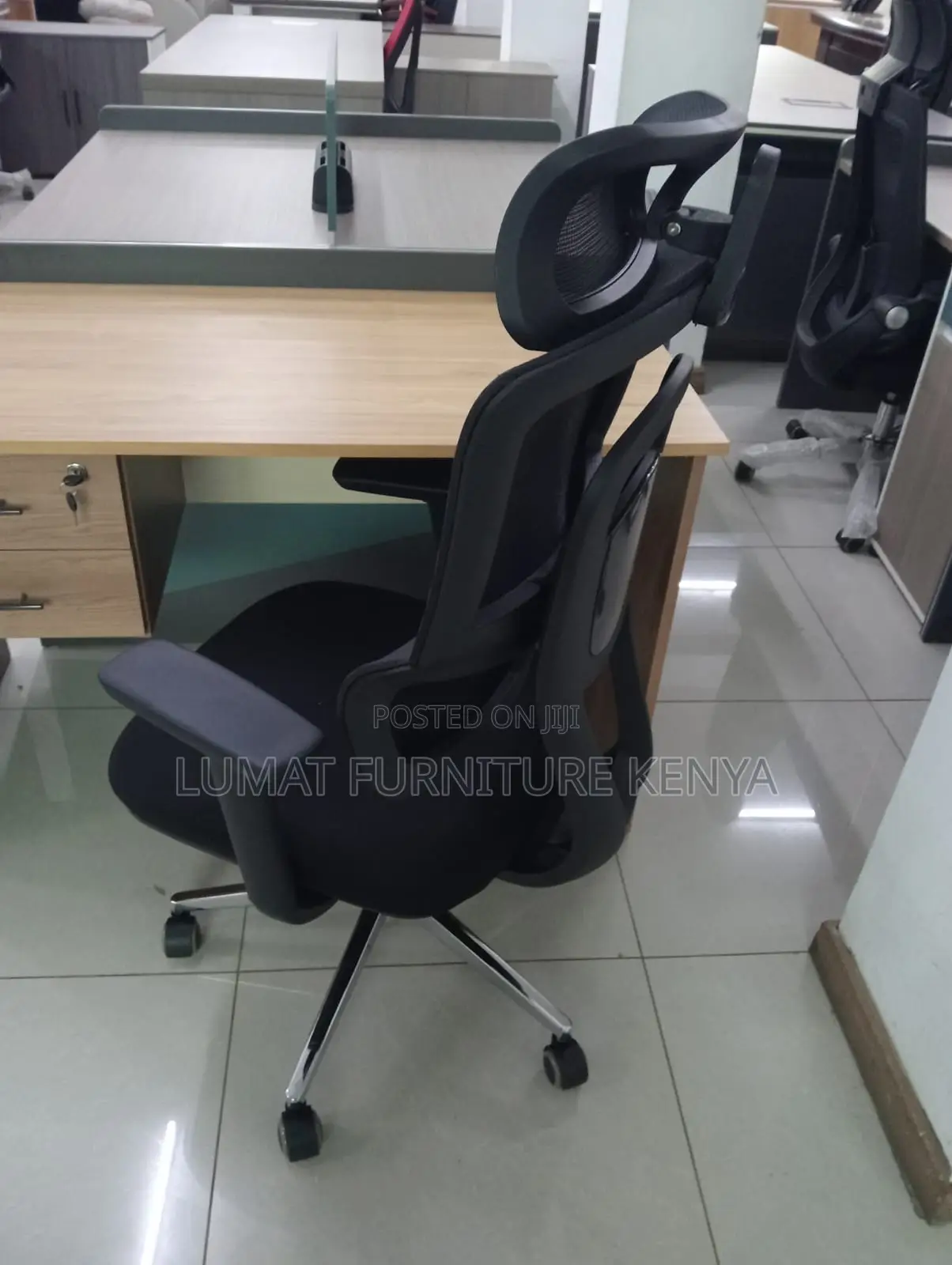 Task Chair With Back Support